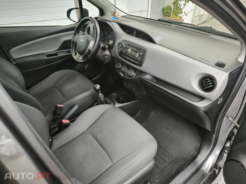 Toyota Yaris 1.4 D-4D ACtive+AC