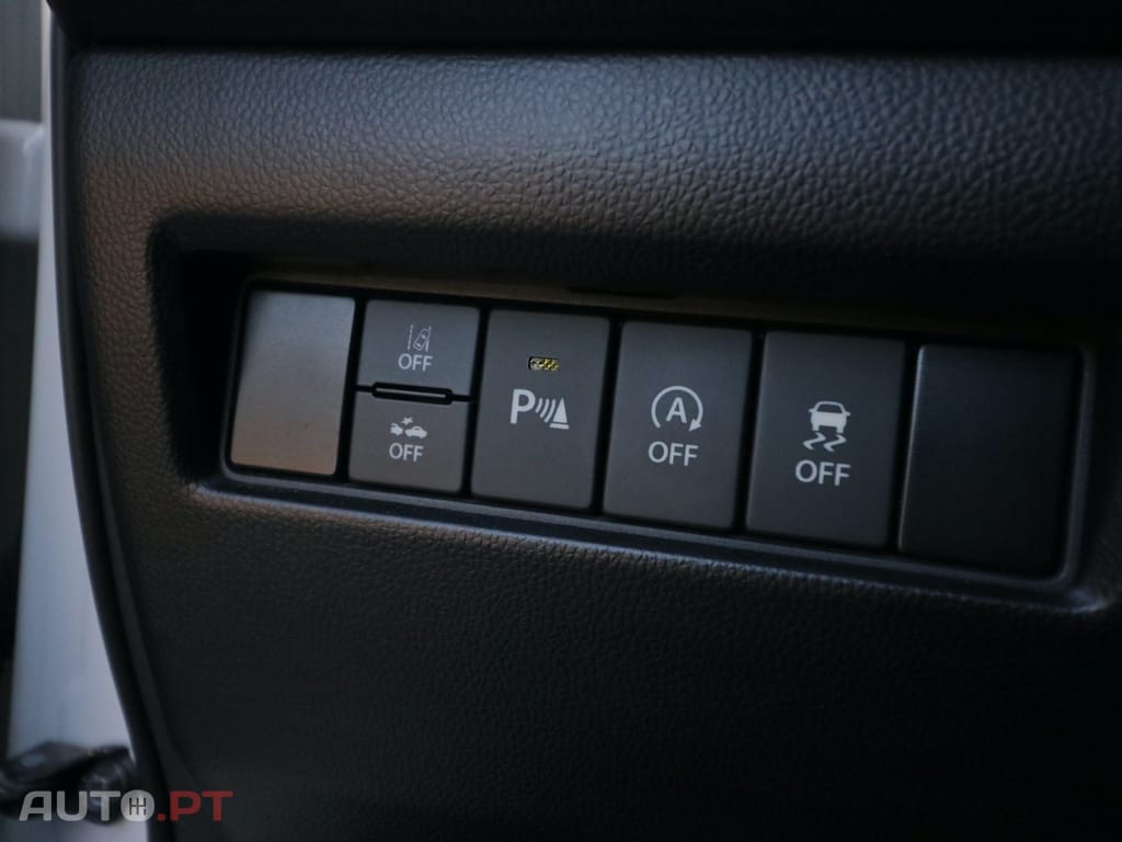 Suzuki Swift HYBRID