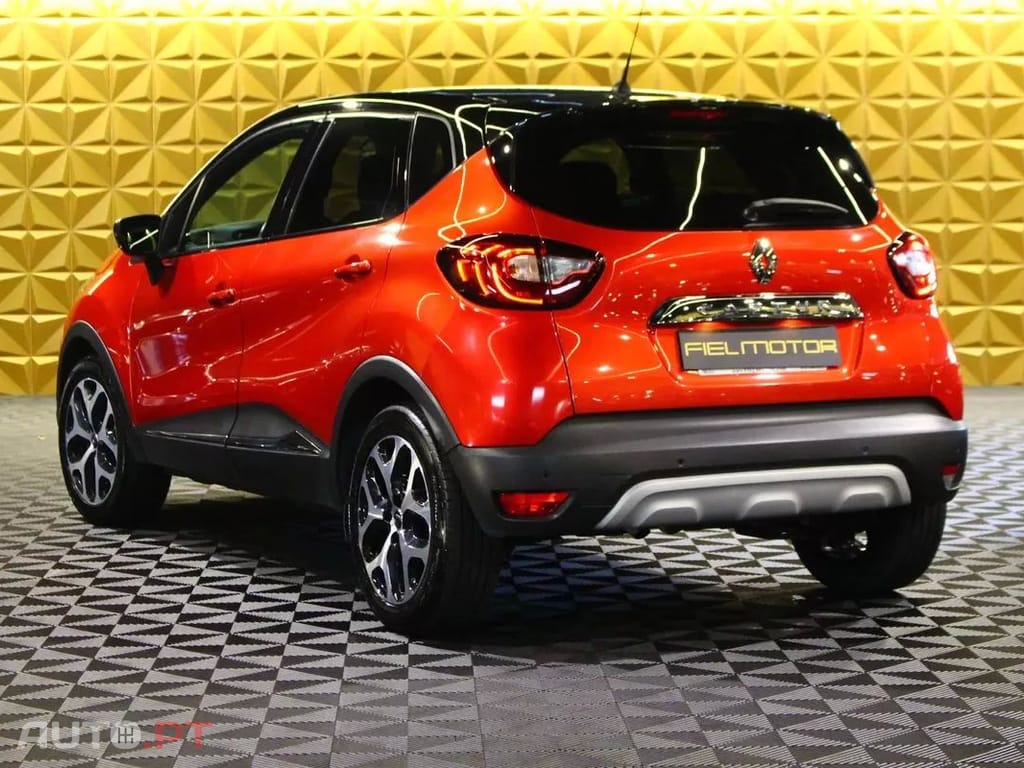 Renault Captur 1.5 dCi Red Edition