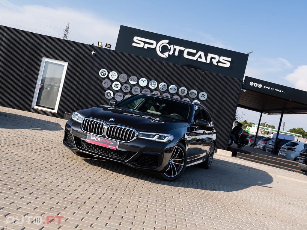 BMW 530 e Pack Desportivo M