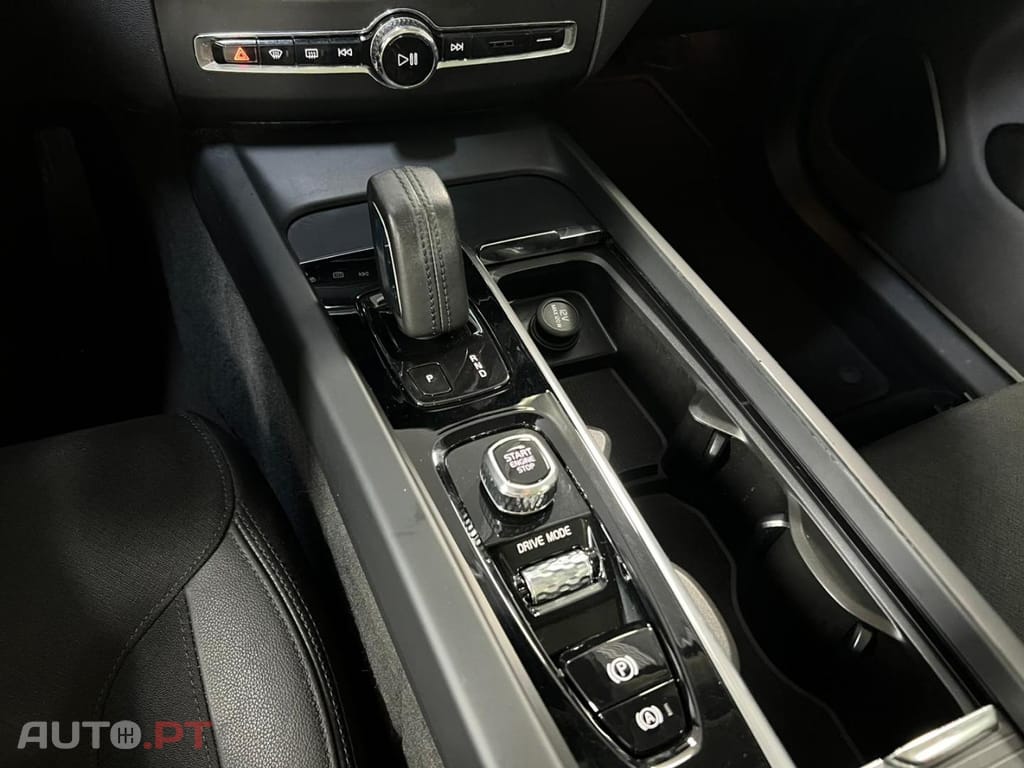 Volvo XC60 2.0 T8 Phev Inscription Geartronic 4WD