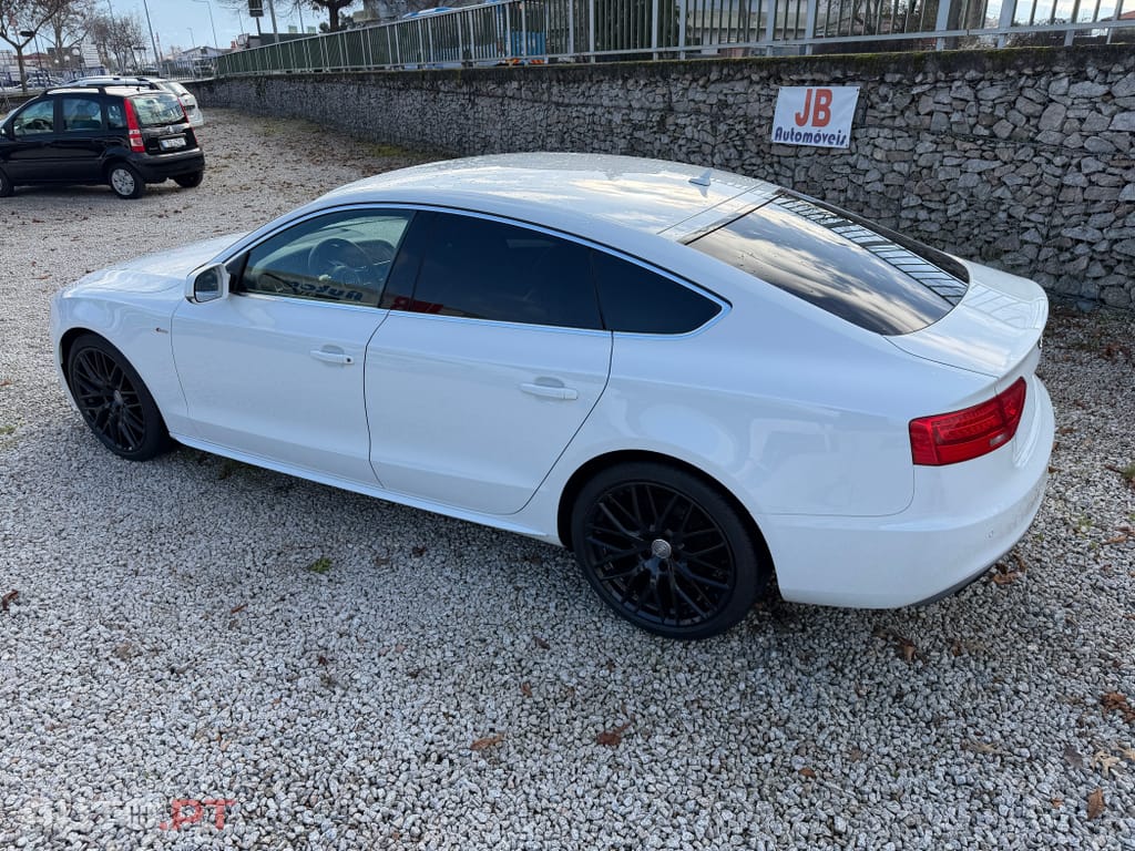 Audi A5 2.0 TDI S-line