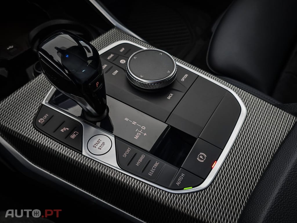 BMW 330 330e M Sport