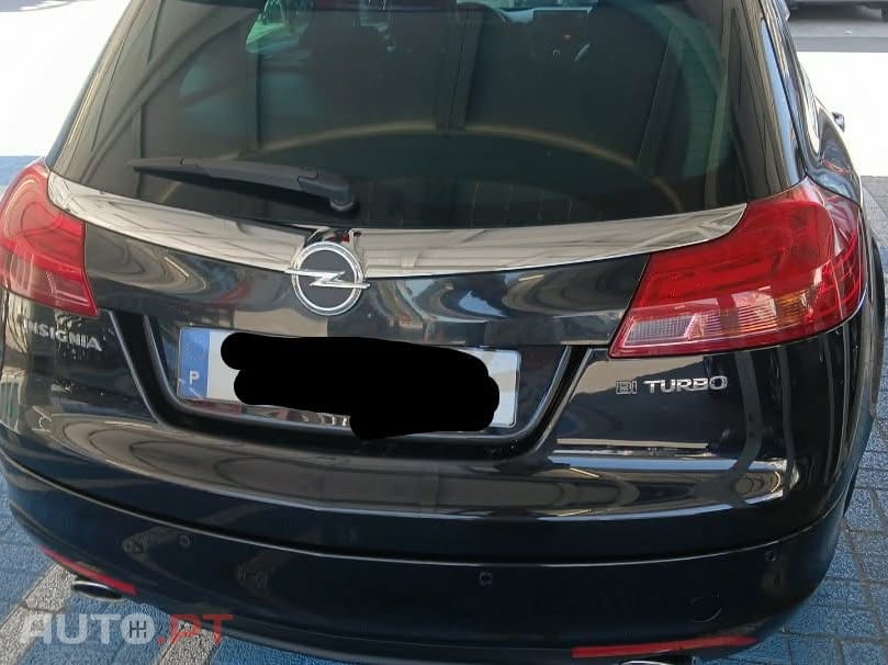 Opel Insignia 2.0 cdti sport tourer de 195cv bi-turbo