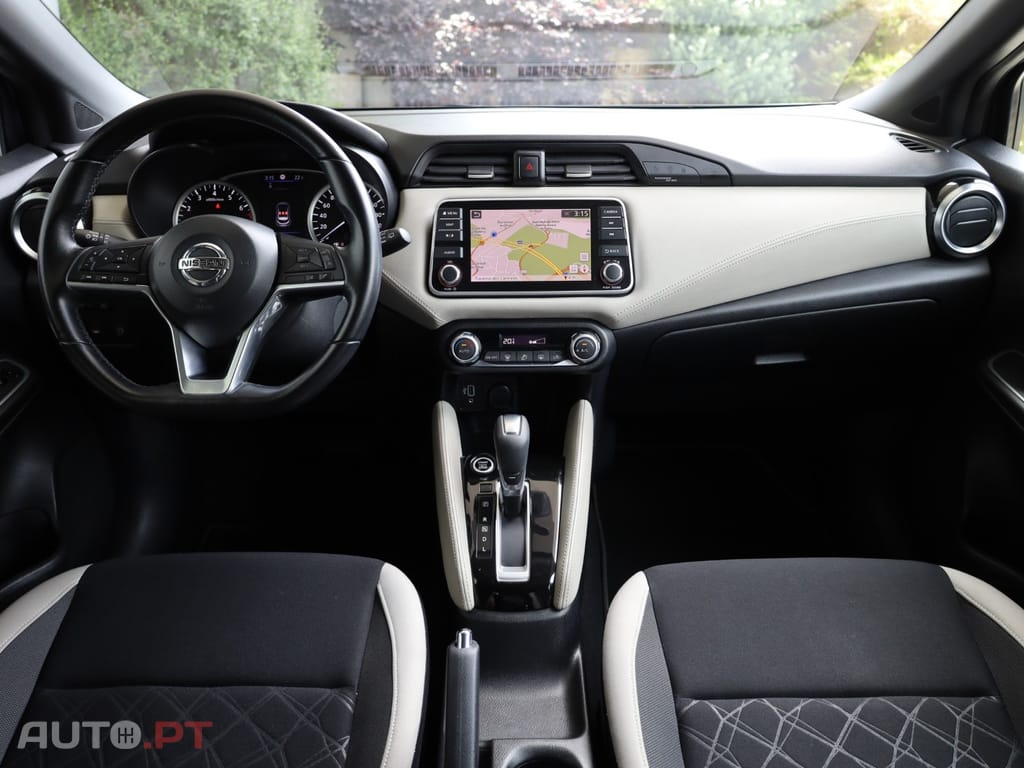 Nissan Micra 1.0 IG-T N-Design Black P: Navy CVT