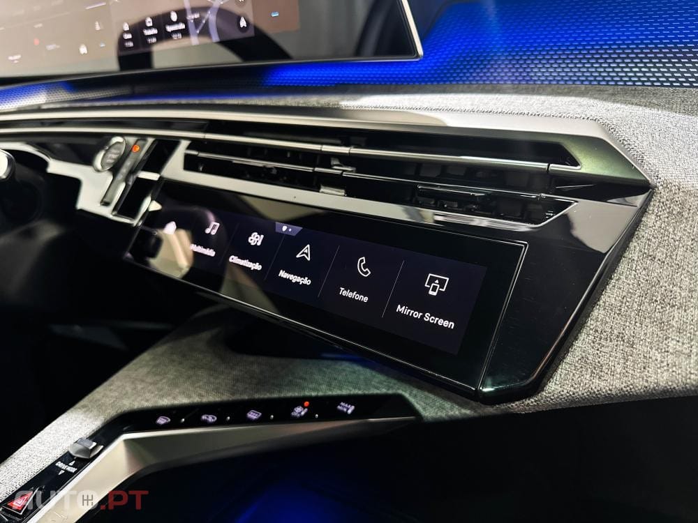 Peugeot E-3008 73 kWh Allure