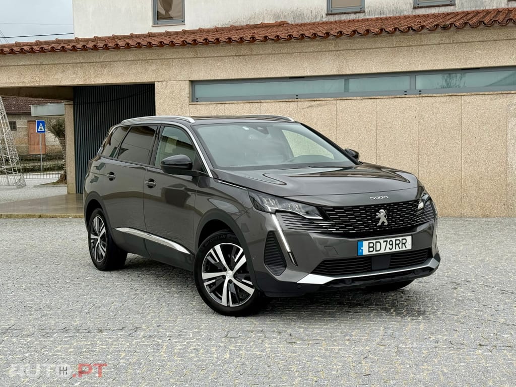 Peugeot 5008 1.5 BlueHDi Allure EAT8