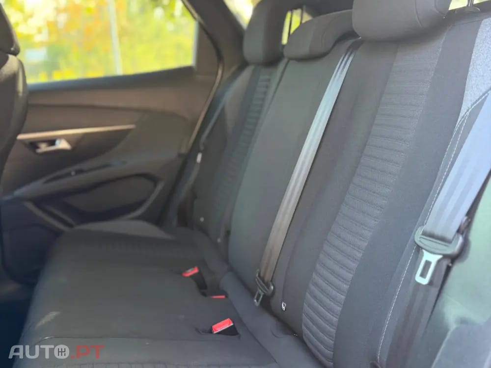 Peugeot 3008 1.2 PureTech Allure