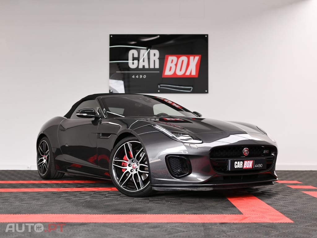 Jaguar F-Type 2.0 i4 Chequered Flag