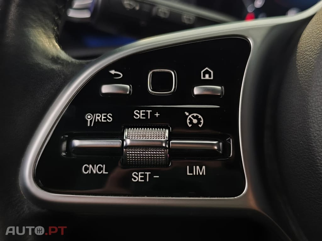 Mercedes-Benz CLA 250 e Shooting Brake Style Plus