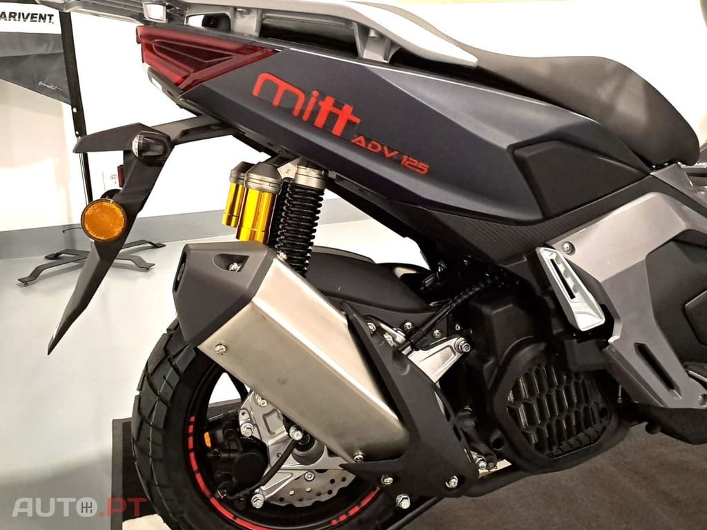 Mitt 125 ADV
