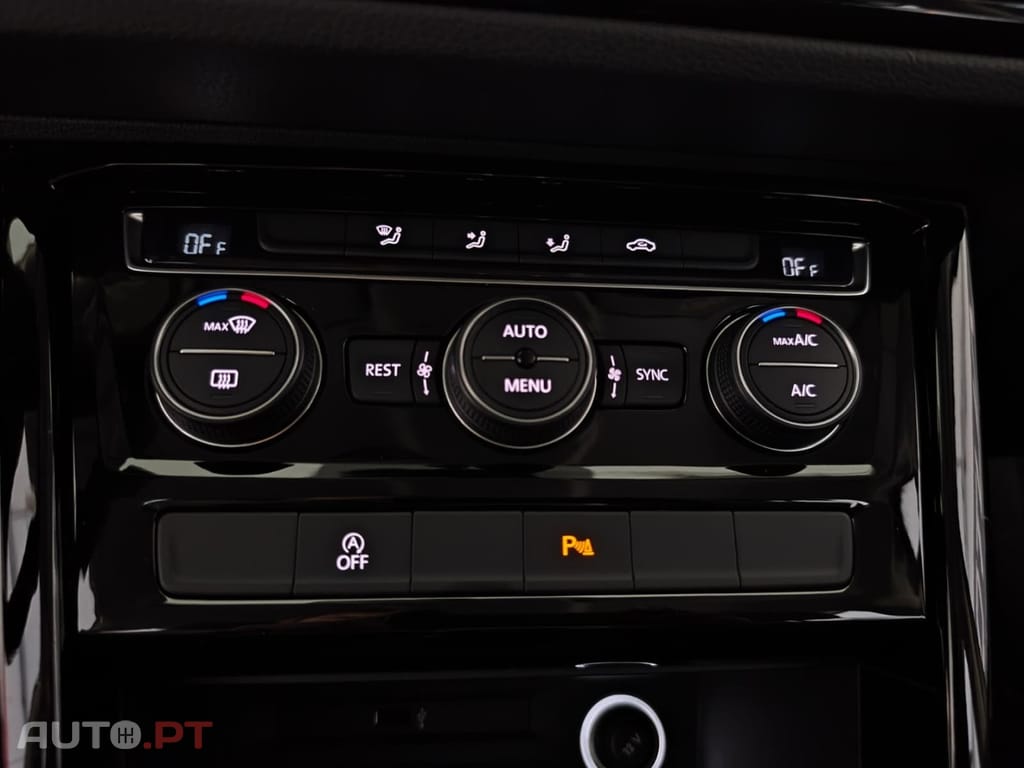 Volkswagen Touran 1.6 TDI Highline