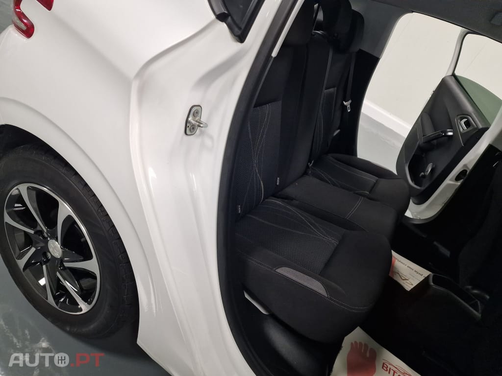 Peugeot 208 1.4 HDi Active