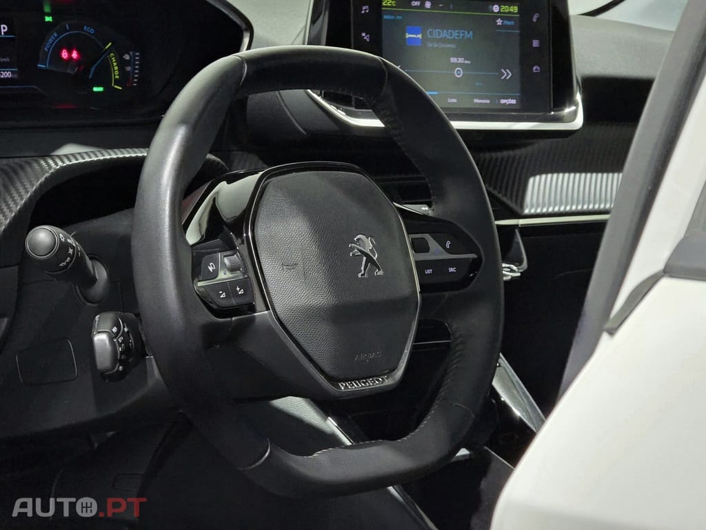 Peugeot E-208 50 kWh Active