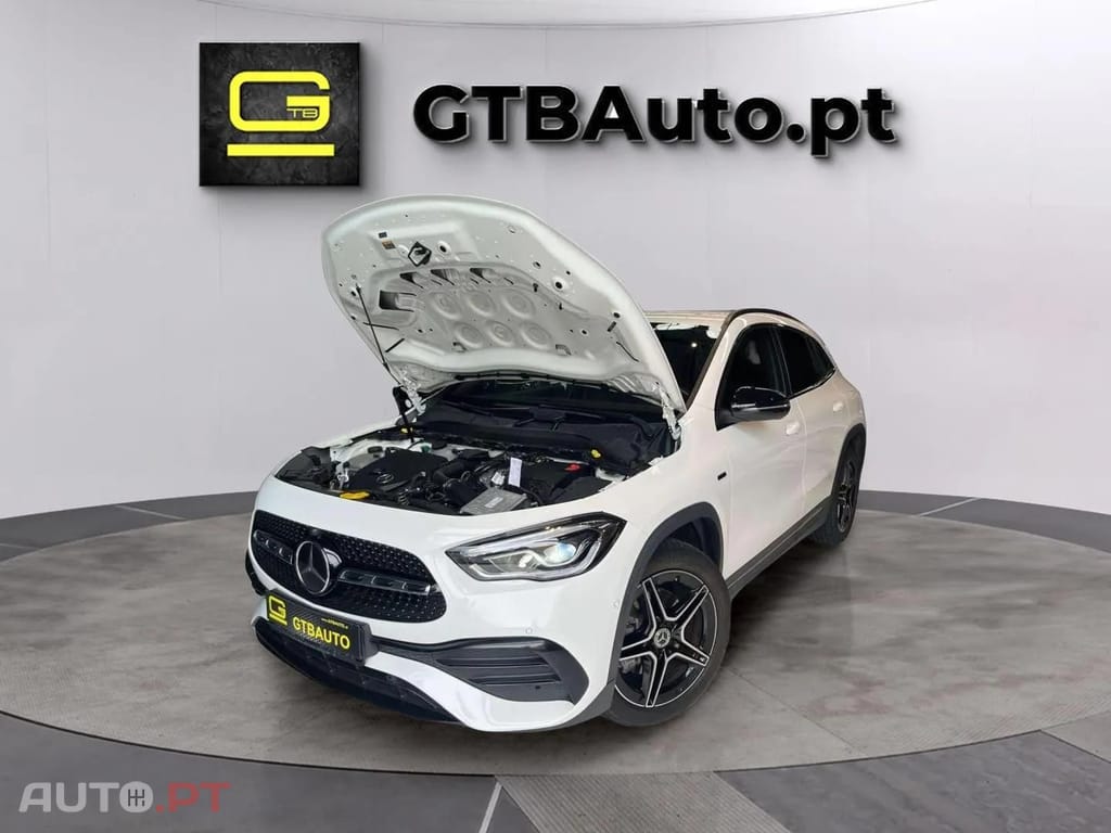 Mercedes-Benz GLA 250 e AMG LINE