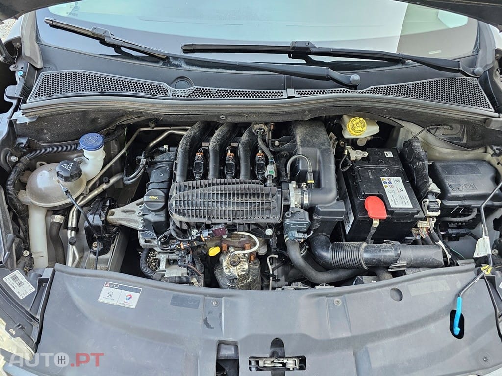 Peugeot 2008 1.2 PureTech Style