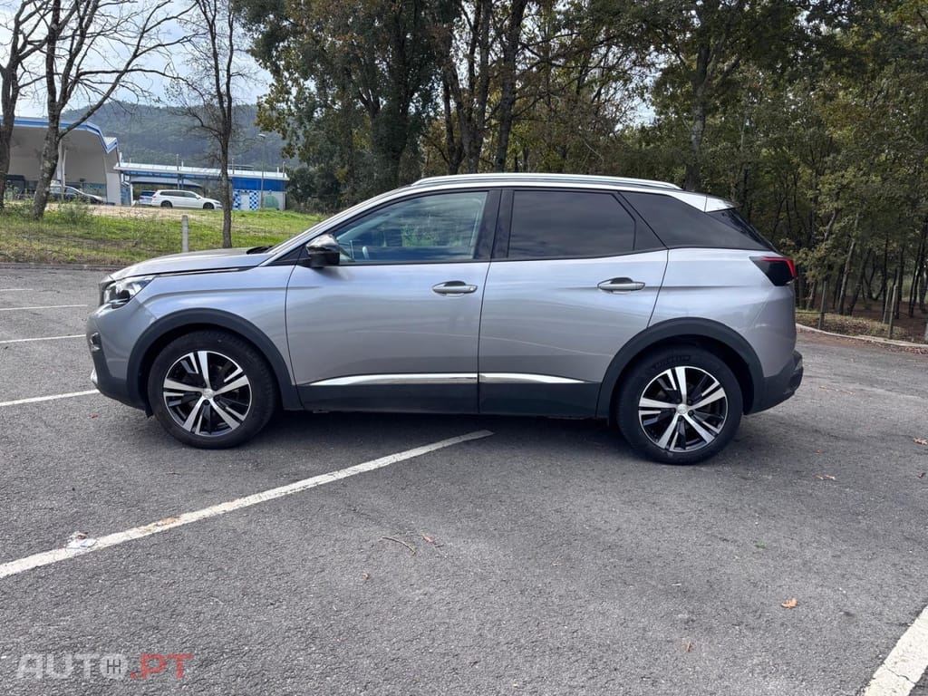 Peugeot 3008 1.5 BlueHDi Allure Pack