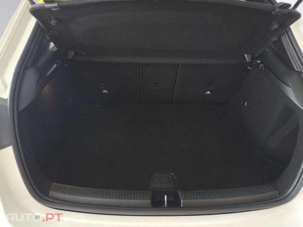 Mercedes-Benz A 180 d STYLE 