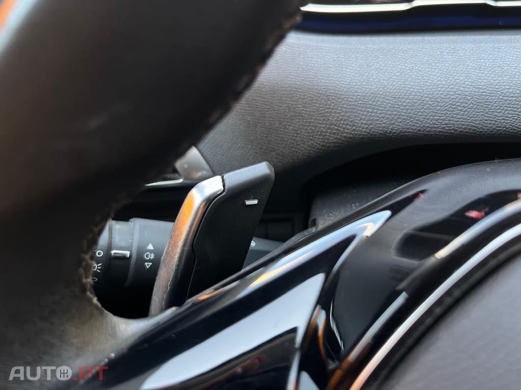 Peugeot 3008 1.6 ALLURE PACK HYBRID