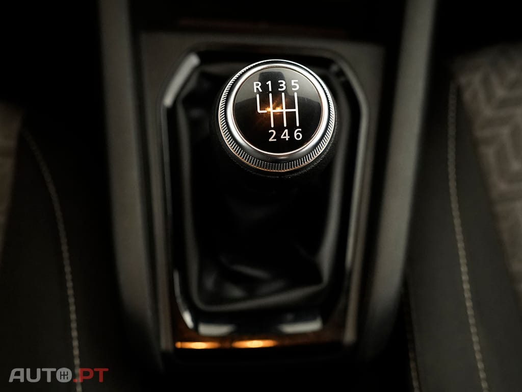 Renault Clio Clio 1.0 TCe Limited Bi-Fuel