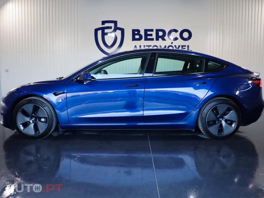 Tesla Model 3 Long Range AWD Dual Motor