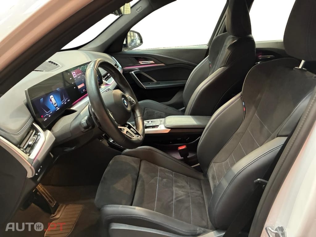 BMW iX1 eDrive20 M Sport