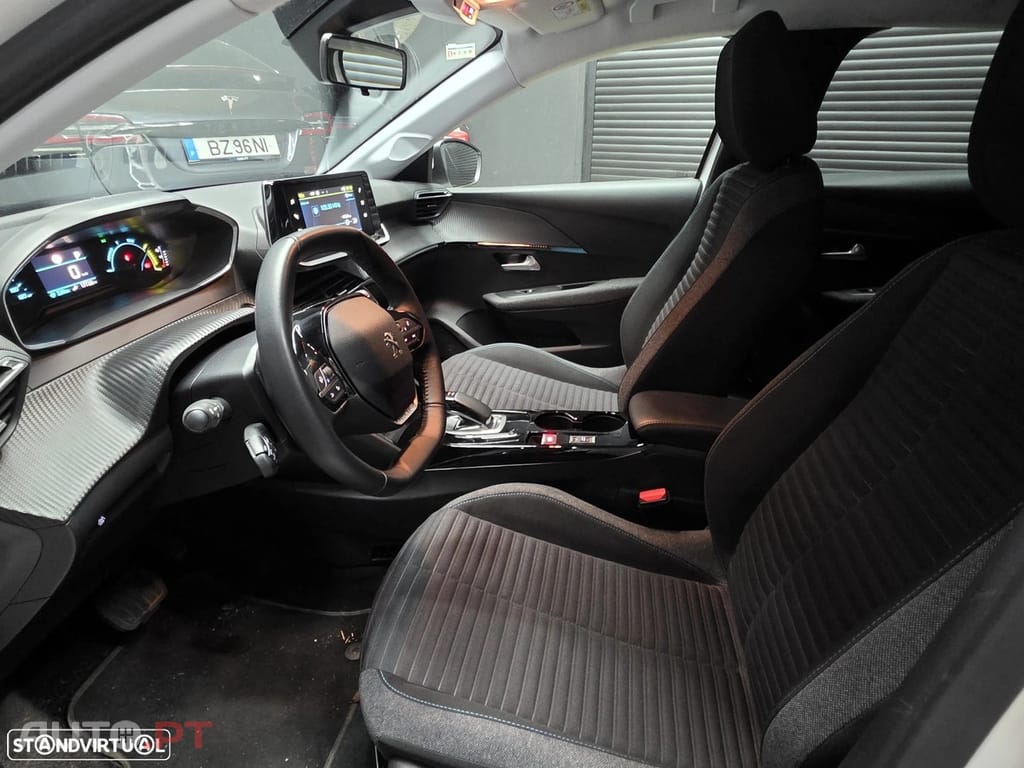 Peugeot E-208 50 kWh Active Pack