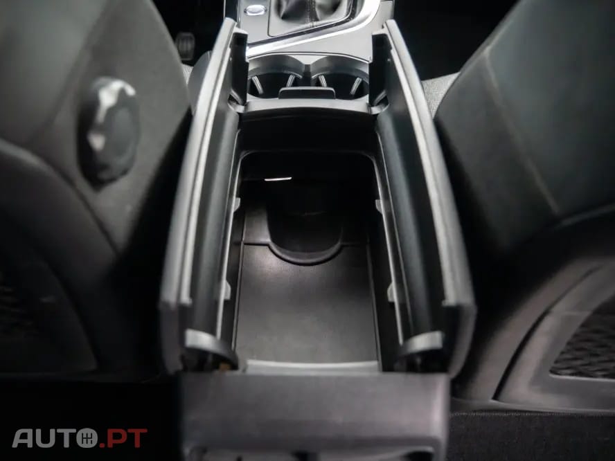 Peugeot 5008 1.6 BlueHDi Allure
