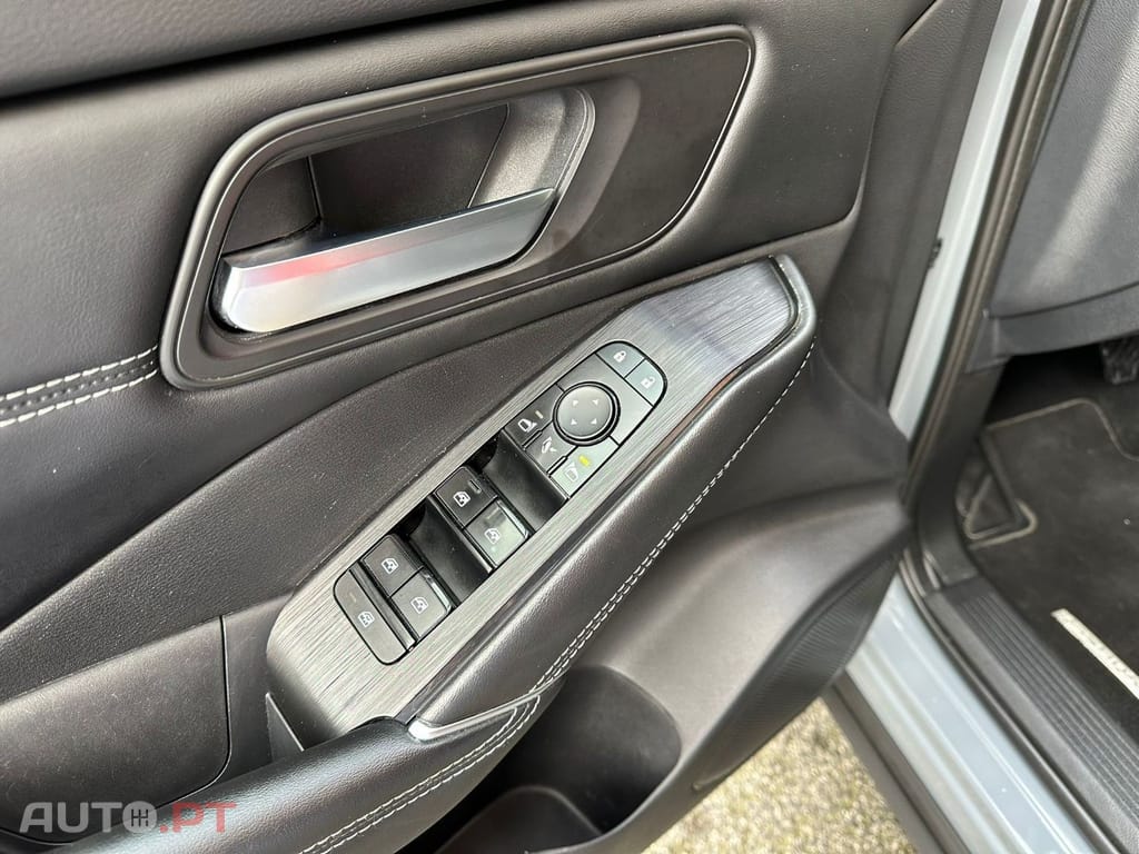Nissan Qashqai 1.3 DIG-T N-Connecta Xtronic