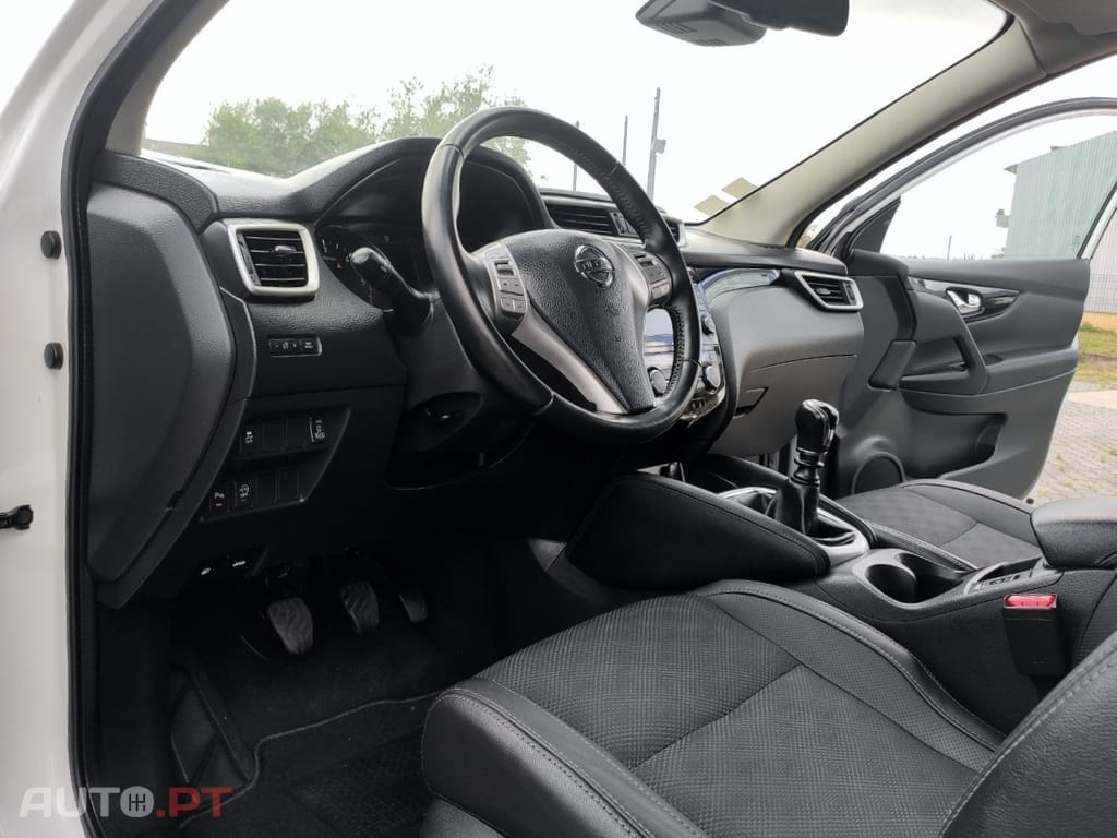 Nissan Qashqai 1.6 DCi ALL-MODE 4x4i TEKNA