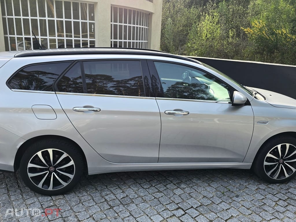 Fiat Tipo 1.6 M-Jet Lounge DCT