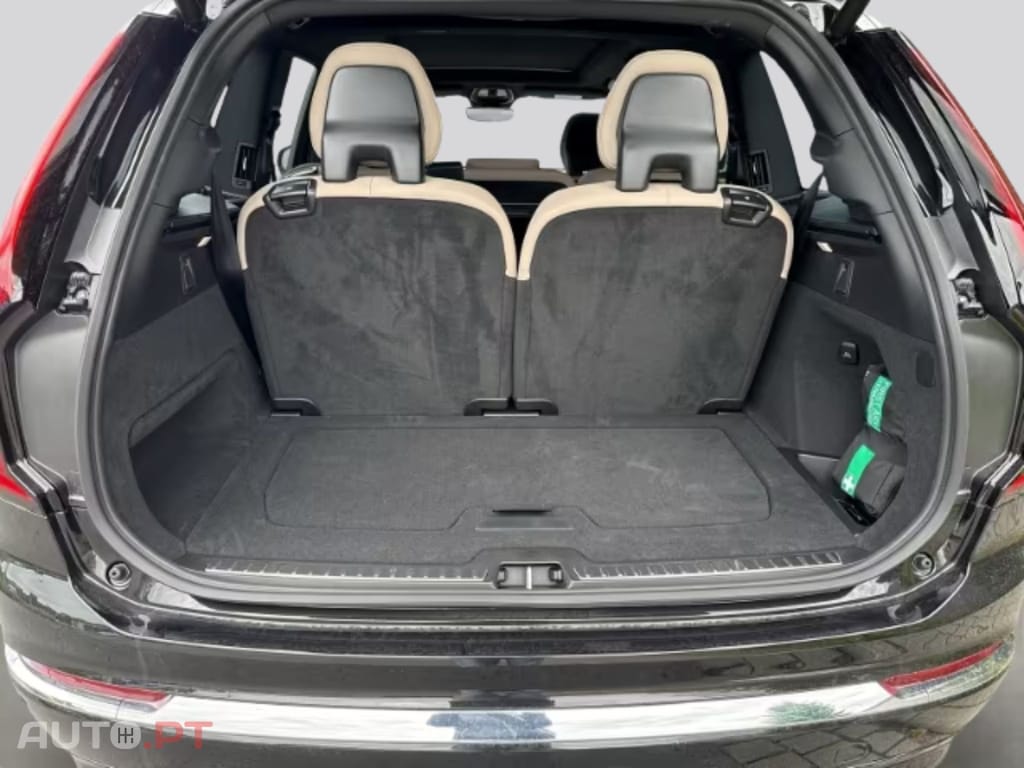 Volvo XC90 I.V.A DEDUTIVEL T8