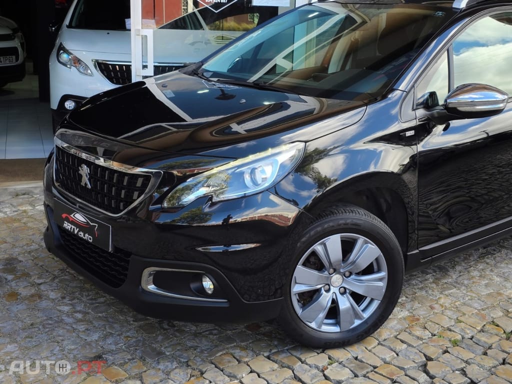 Peugeot 2008 1.6 BlueHDi Style