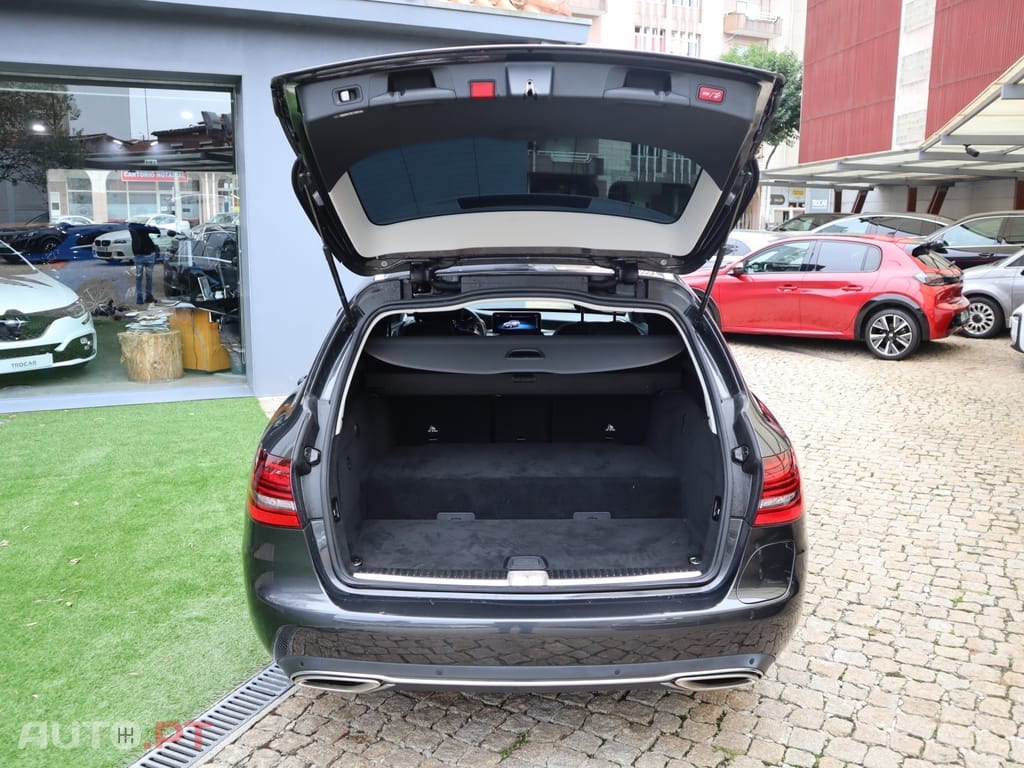 Mercedes-Benz C 300 de Avantgarde