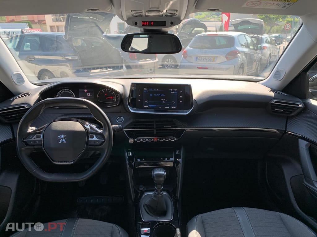 Peugeot 2008 1.5 BlueHDi Allure