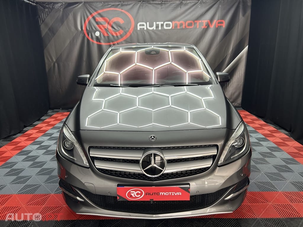 Mercedes-Benz B 250 e Electric Drive