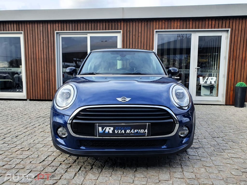 MINI Cooper Cooper D