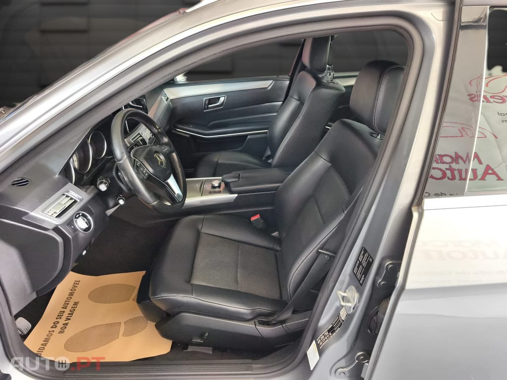 Mercedes-Benz E 300 BlueTEC Hybrid Avantgarde