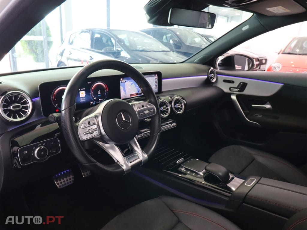 Mercedes-Benz A 250 AMG LINE