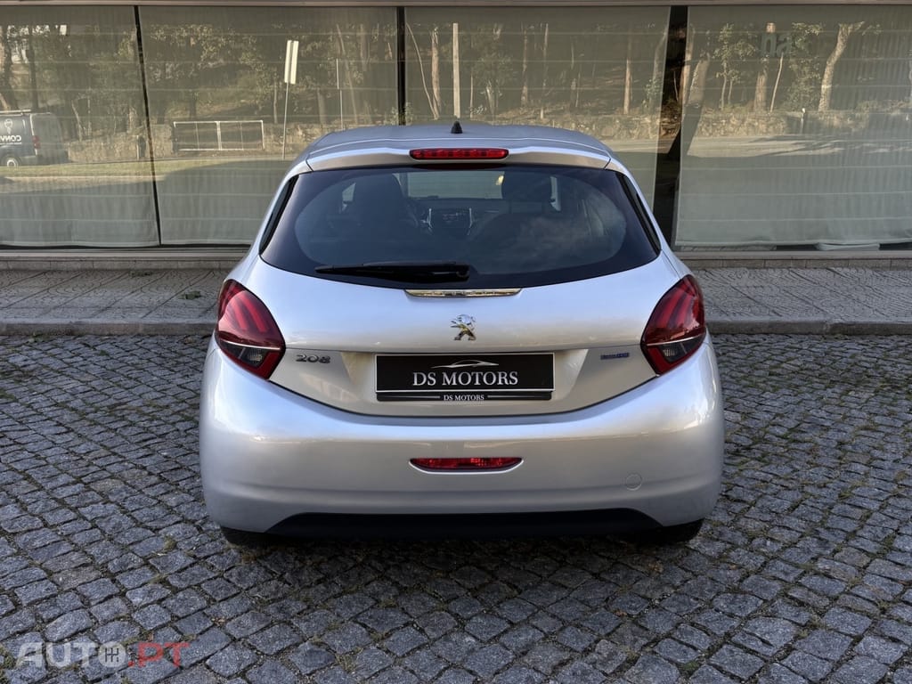 Peugeot 208 1.6 BlueHDi