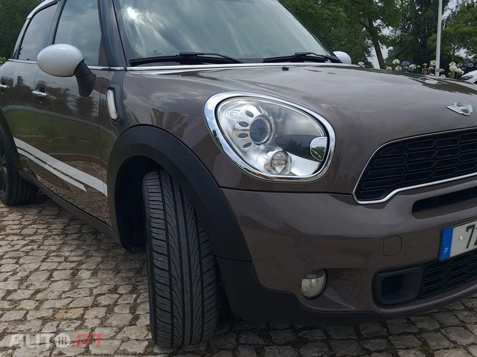 MINI Countryman Cooper SD Auto