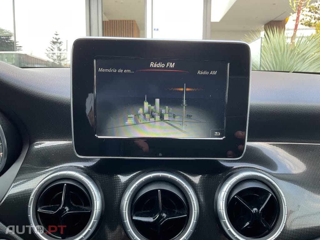 Mercedes-Benz CLA 180 d Shooting Brake Aut.