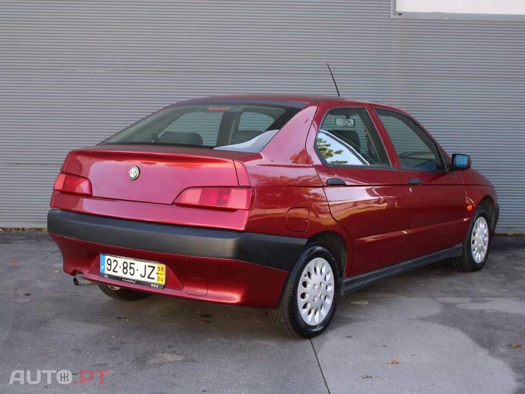 Alfa Romeo 146 1.4 TS 16V Lusso