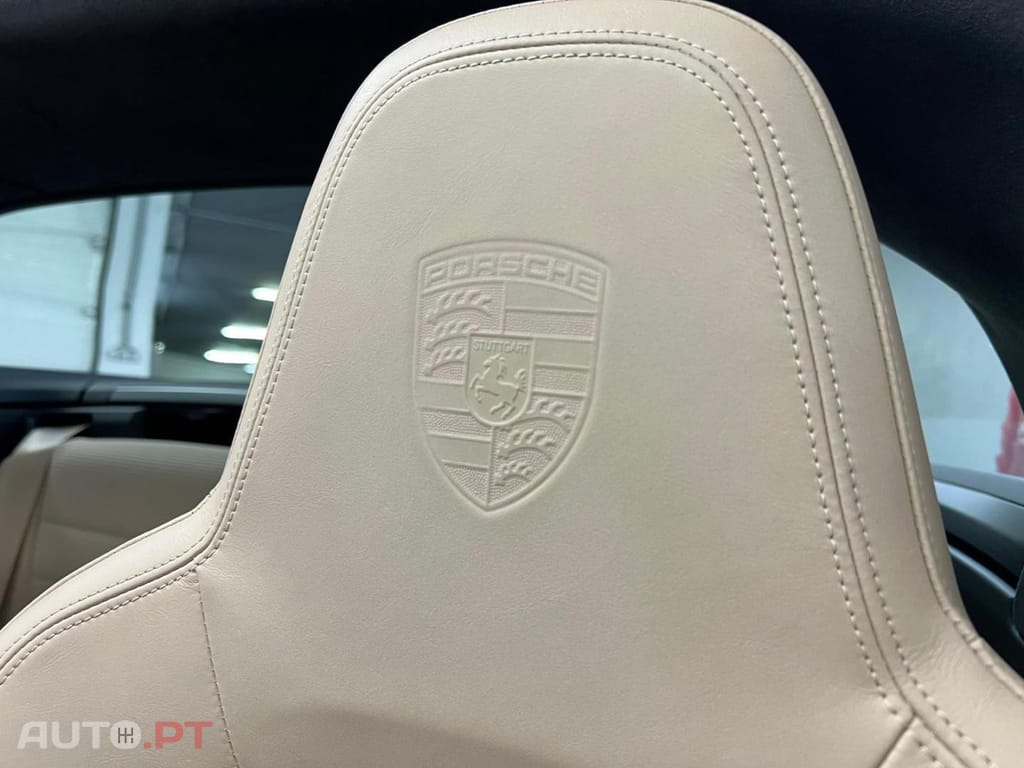 Porsche 911 Targa 4S PDK 992