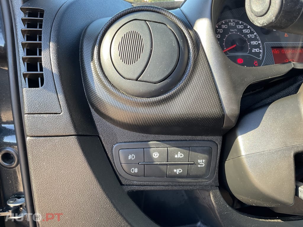 Fiat Fiorino 1.3 M-jet Adventure com 1GD