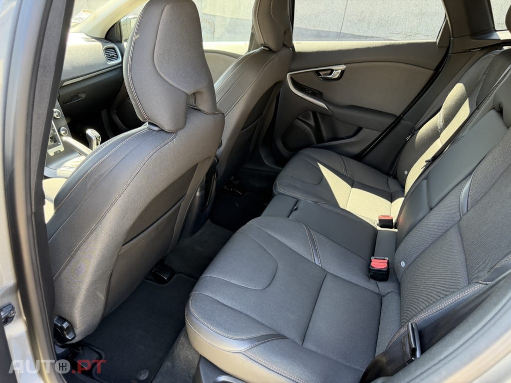Volvo V40 Cross Country 2.0 D3 Plus