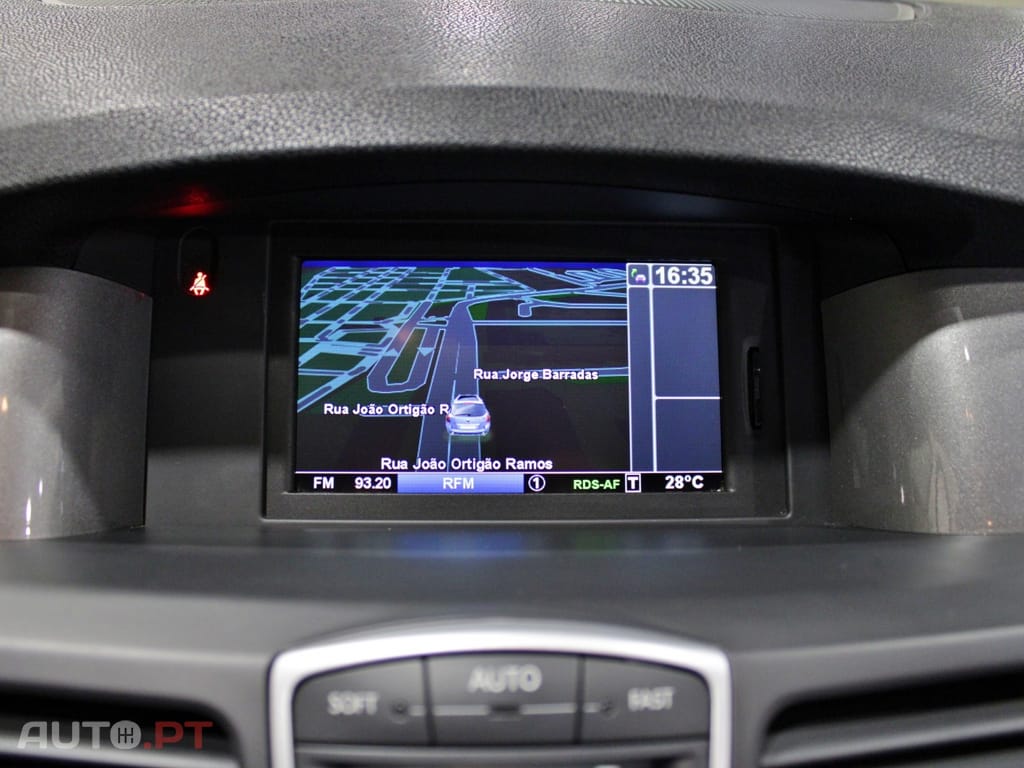 Renault Laguna Break 2.0 DCi Dynamique S 4control