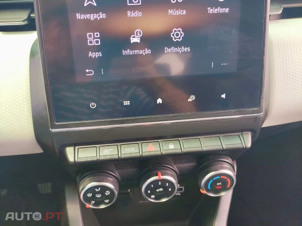 Renault Clio 1.0 TCe Limited Bi-Fuel