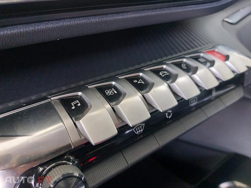 Peugeot 3008 1.5 BlueHDi Active Pack