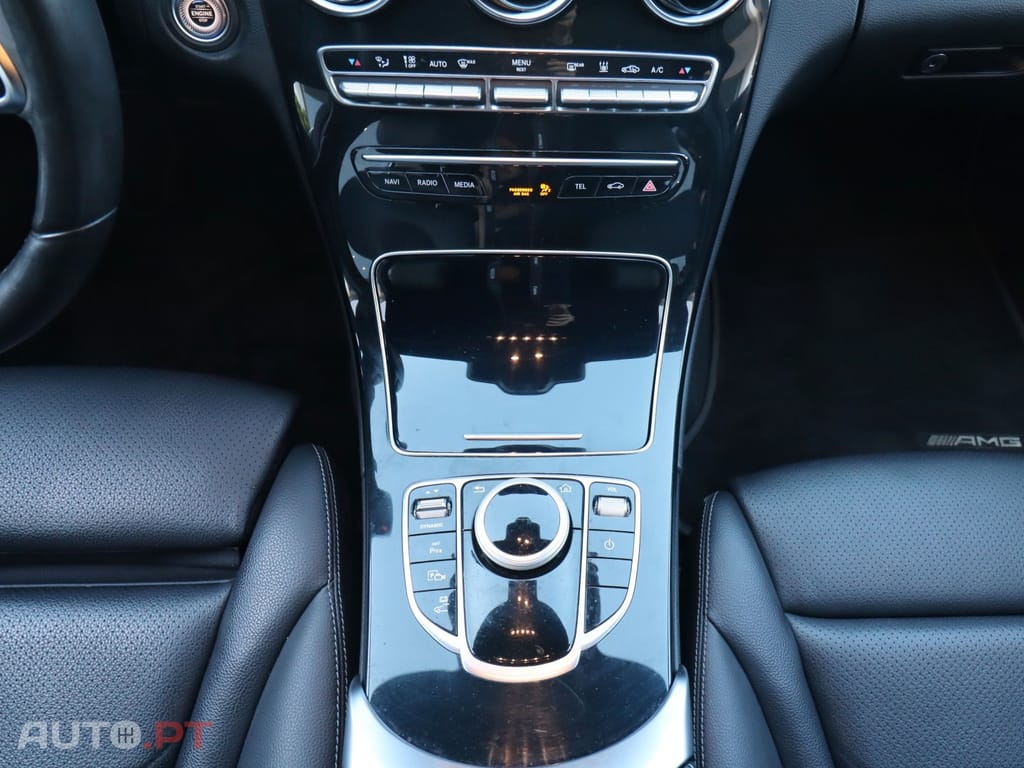 Mercedes-Benz C 300 de AMG Line